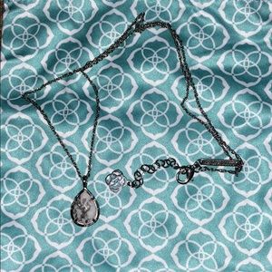 White Kendra Scott necklace “Kiri”